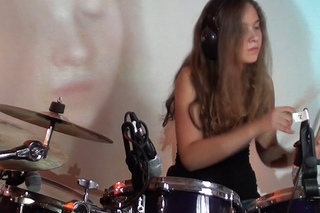 Enter Sandman - Metallica; drum cover by 15 year old girl