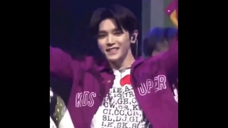 Lee Taeyong’s so fancy, fancy looped for 1 minute straight