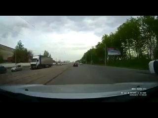 Странная авария в Казани