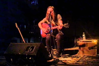 Noah Gundersen - First Defeat
