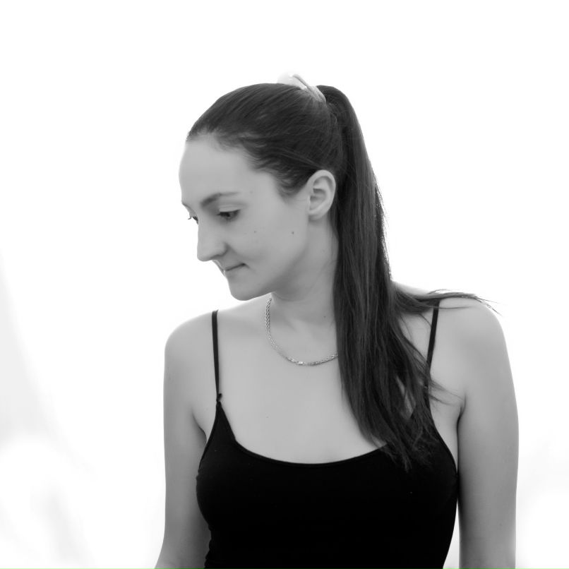 Юлия Лаврентьева | 