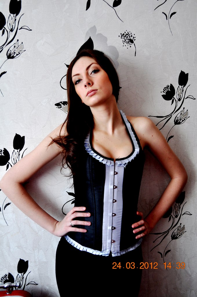 Elena Nestratova | Москва