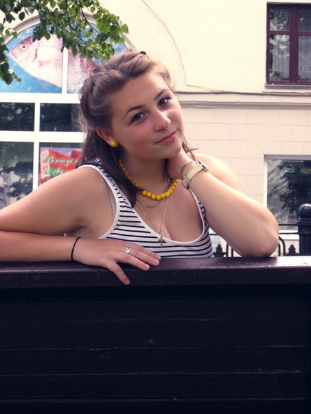 №4, Алена Тумилович №4, Алена Тумилович