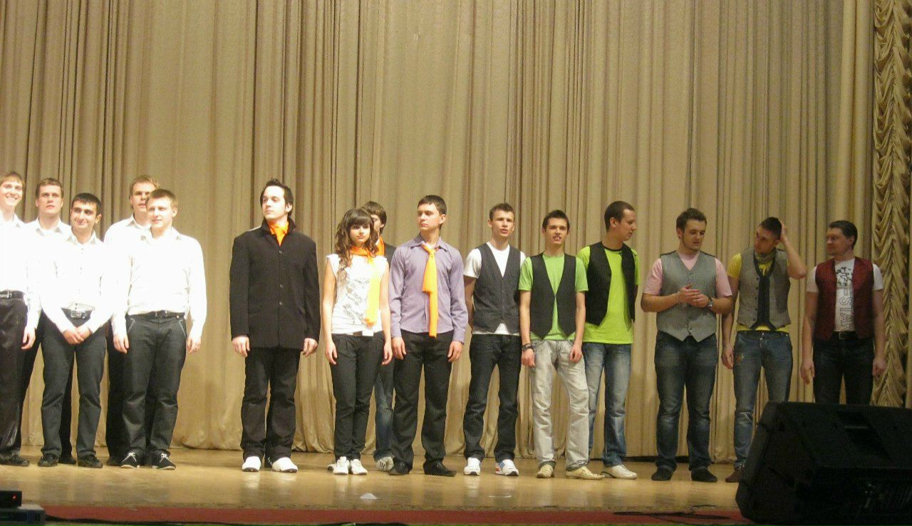 Роман Лапицкий | Edison