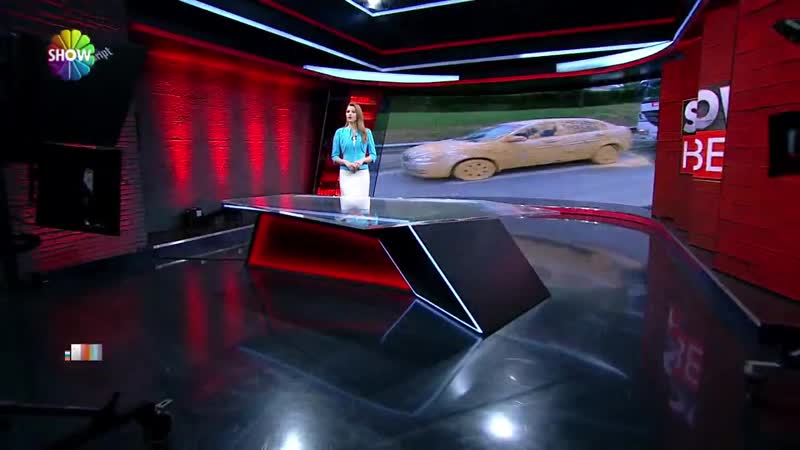 029. Otomobile çamur çarptı!.mp4